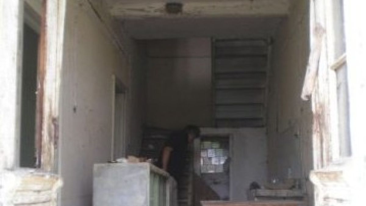 Изгоря родният дом на дисидента Илия Минев
