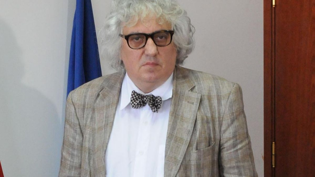 Георги Лозанов остава начело на СЕМ