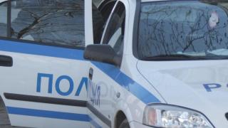 Апаши свиха 200 литра домашна ракия от мазе