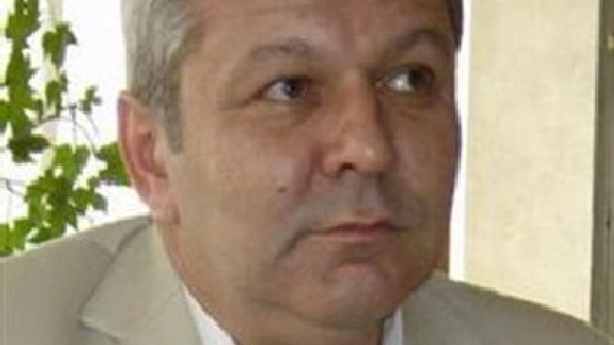 Обвиниха ДПС депутат за скандална поръчка