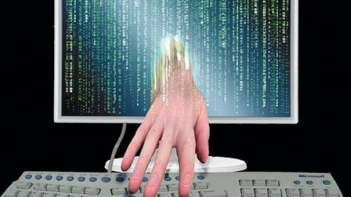 БСП "назначава" агенти на работа във форуми, Туитър и Фейсбук