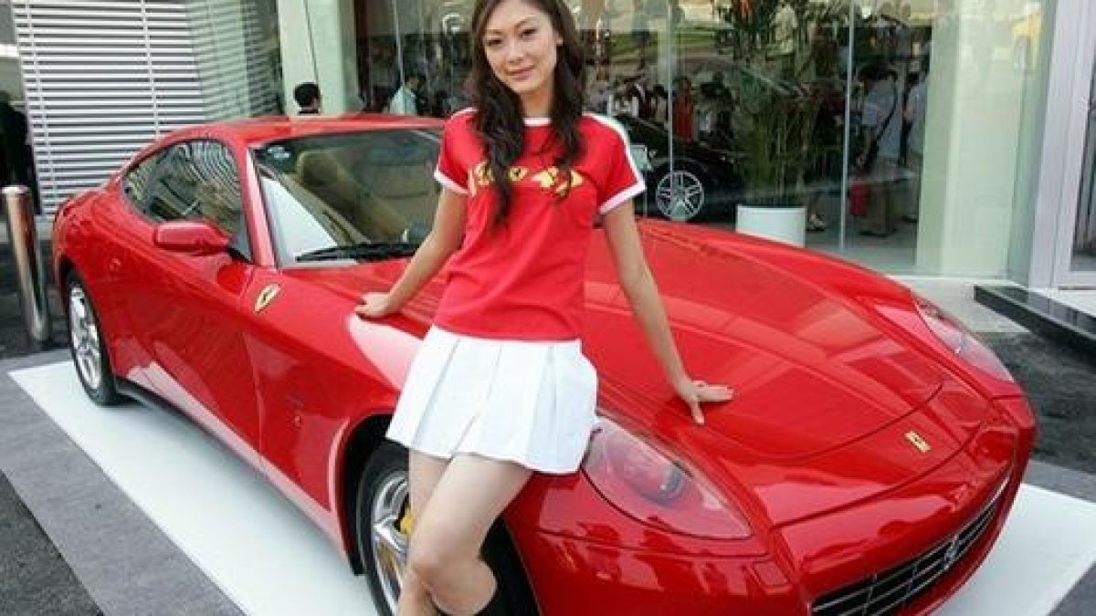 Всяко пето Ferrari в Китай го купува жена