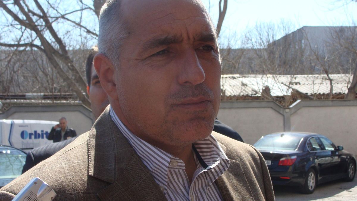 Бойко вади ГЕРБ от парламента, ако не му одобрят антикризисните мерки в сряда