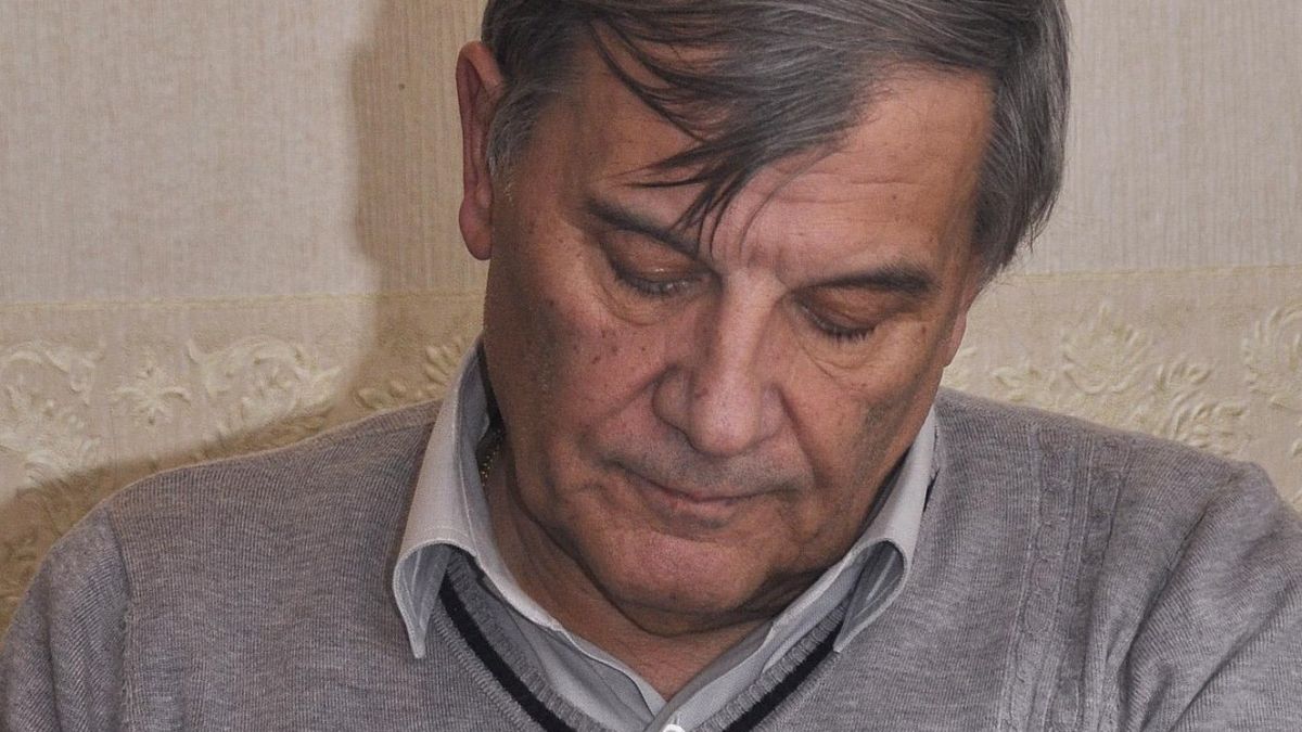 Почина Иван Славков!