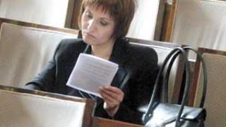 Заместничката на Митрева поема НОИ до избора на титуляр