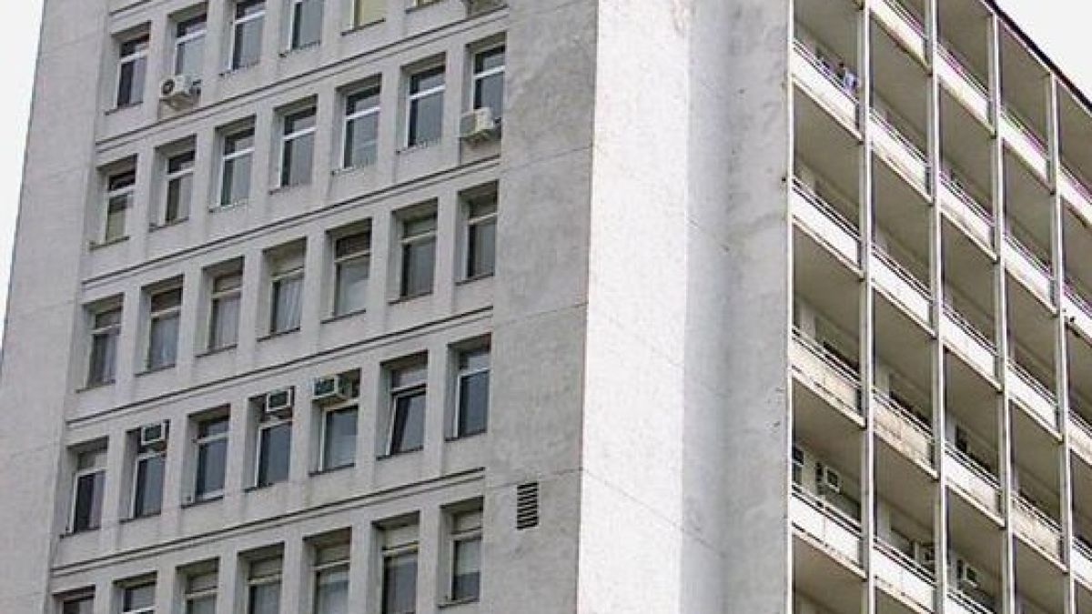 Пребитите от родителите си деца остават в "Пирогов"