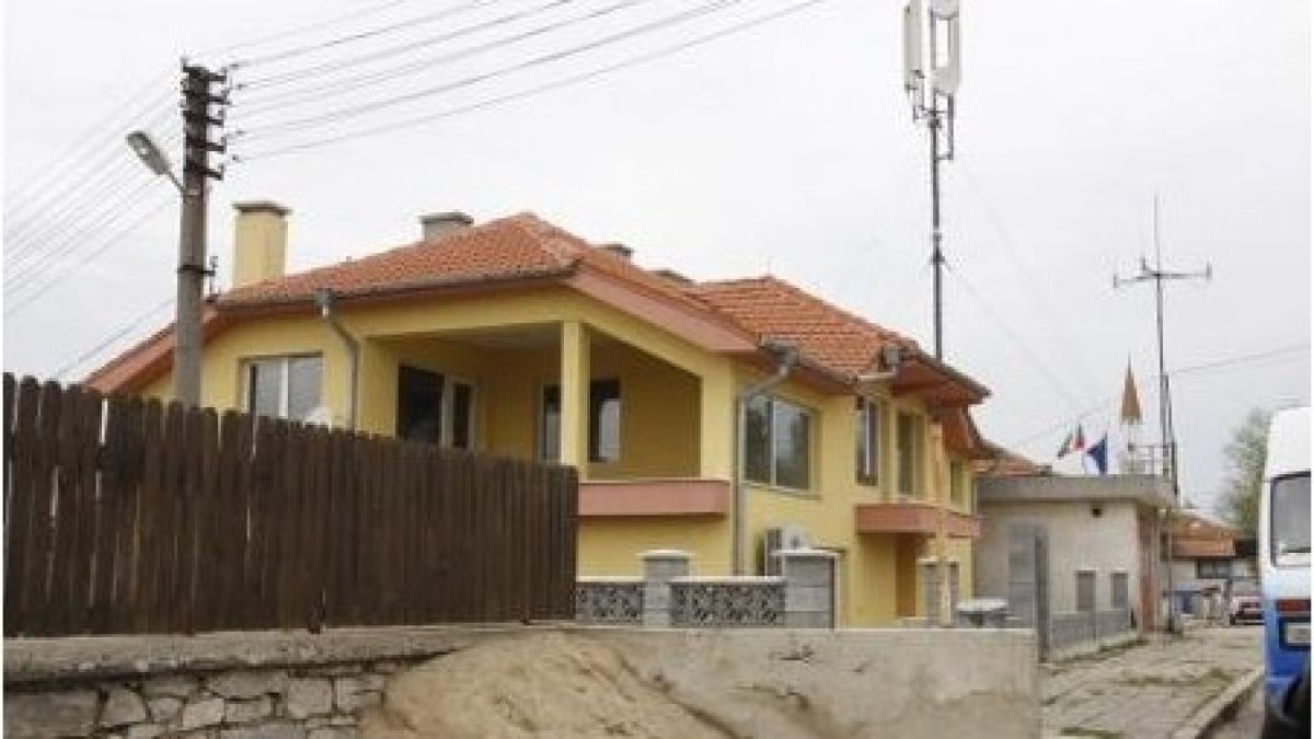 Депутат от ДПС побъркал семейство, за да заграби имот?