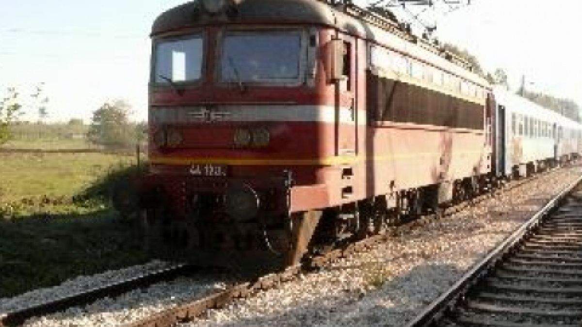 Самоубиец се хвърли под бързия влак Видин-София