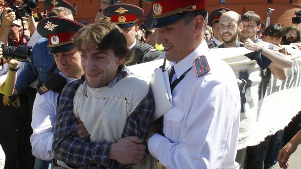 Десетки арестувани навръх националния празник на Русия