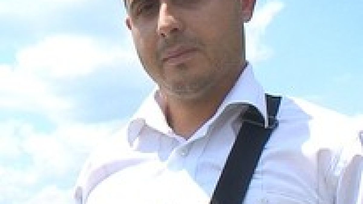 Шеф в "Напоителни системи" тръгна с пищов, заплашвали го