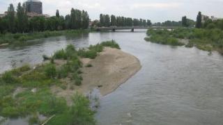 Откриха труп в Марица