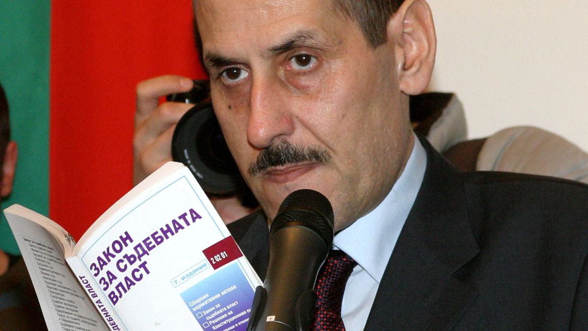 Разжалваха “нуждаещите се” съдии с имоти в Приморско 