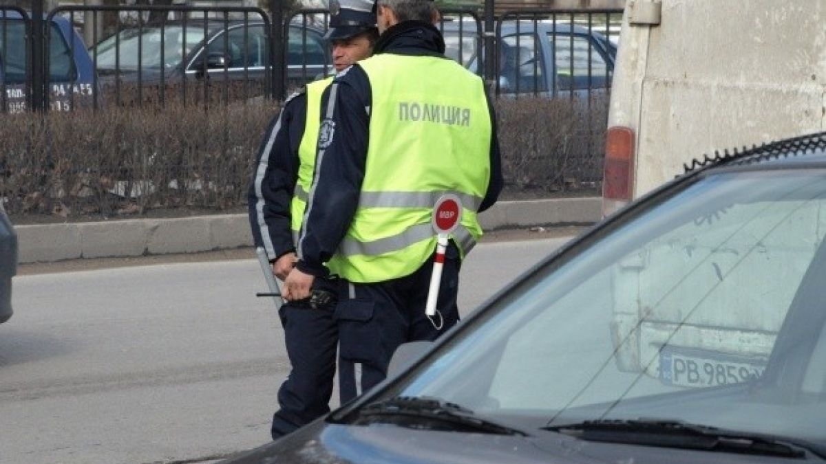 Без загинали по пътищата за денонощието