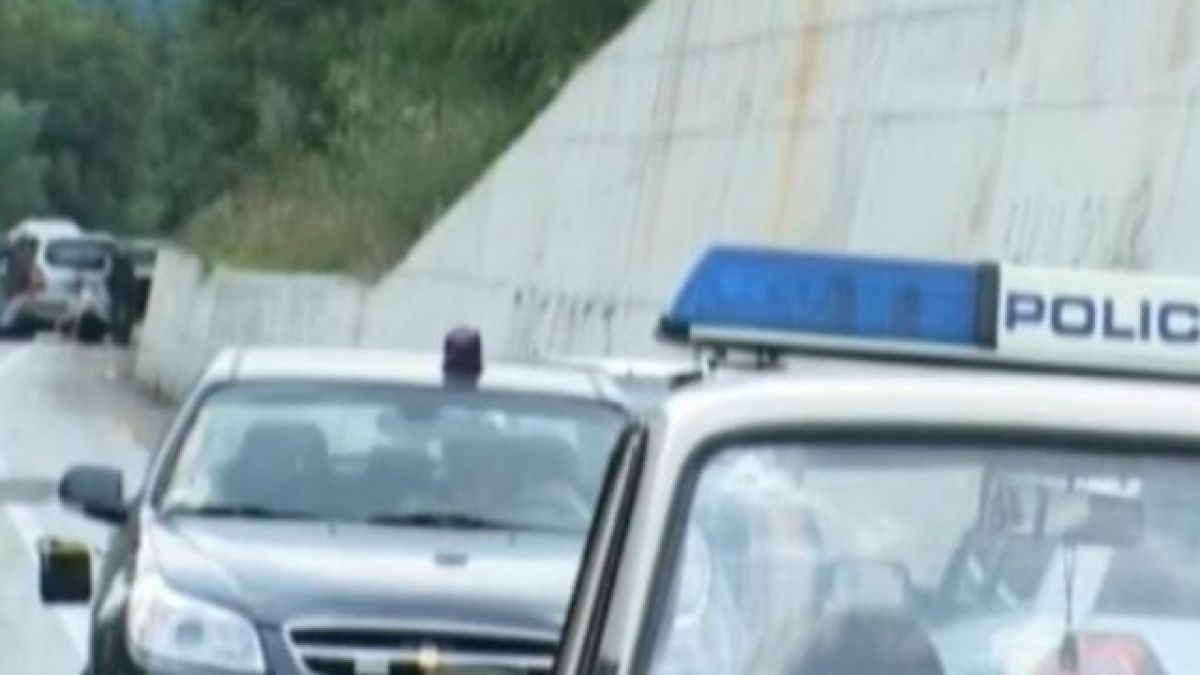 Намериха чанта с автомат "Калашников", хвърлена от групата от "Хаинбоаз"