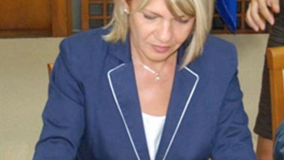 Екоминистърът отказа нови проекти за Банско