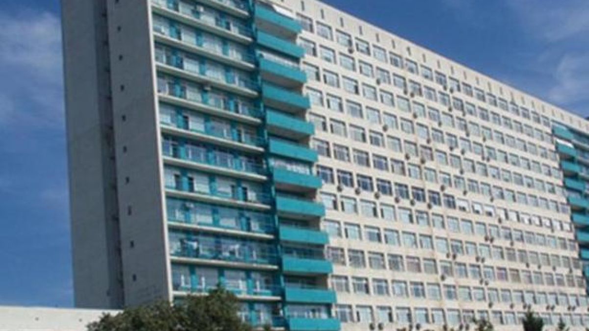 Поляк се преби след падане от покрив на дискотека