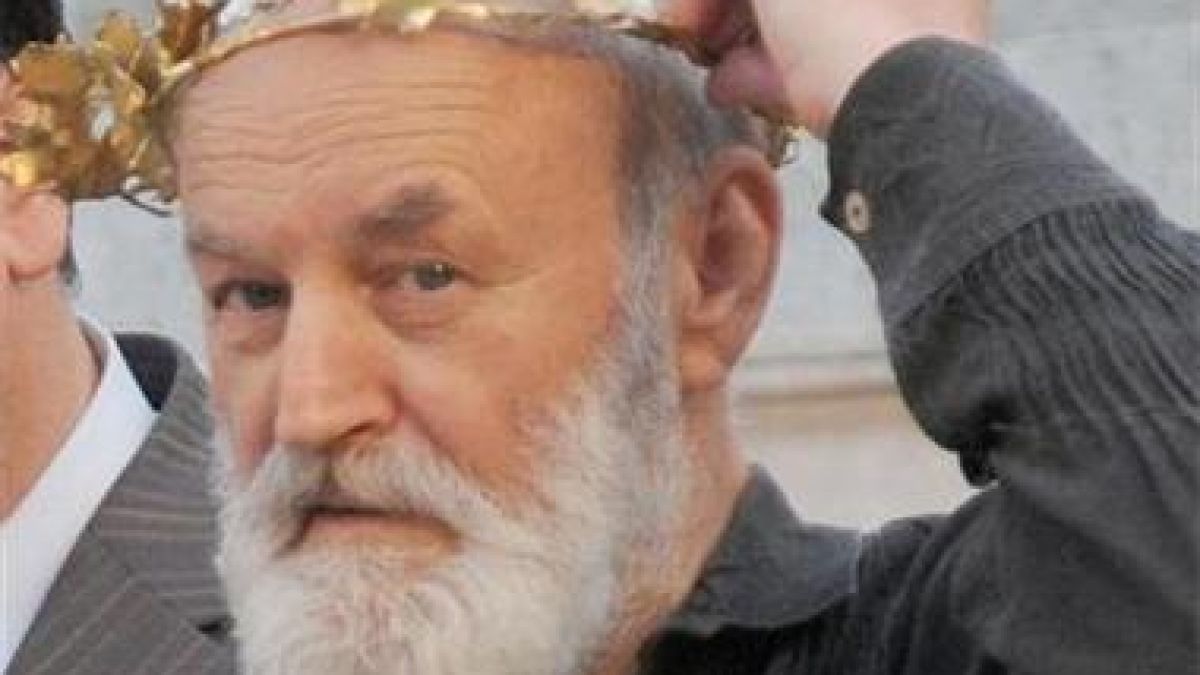 Поетът Борис Христов отказа орден "Кирил и Методий"