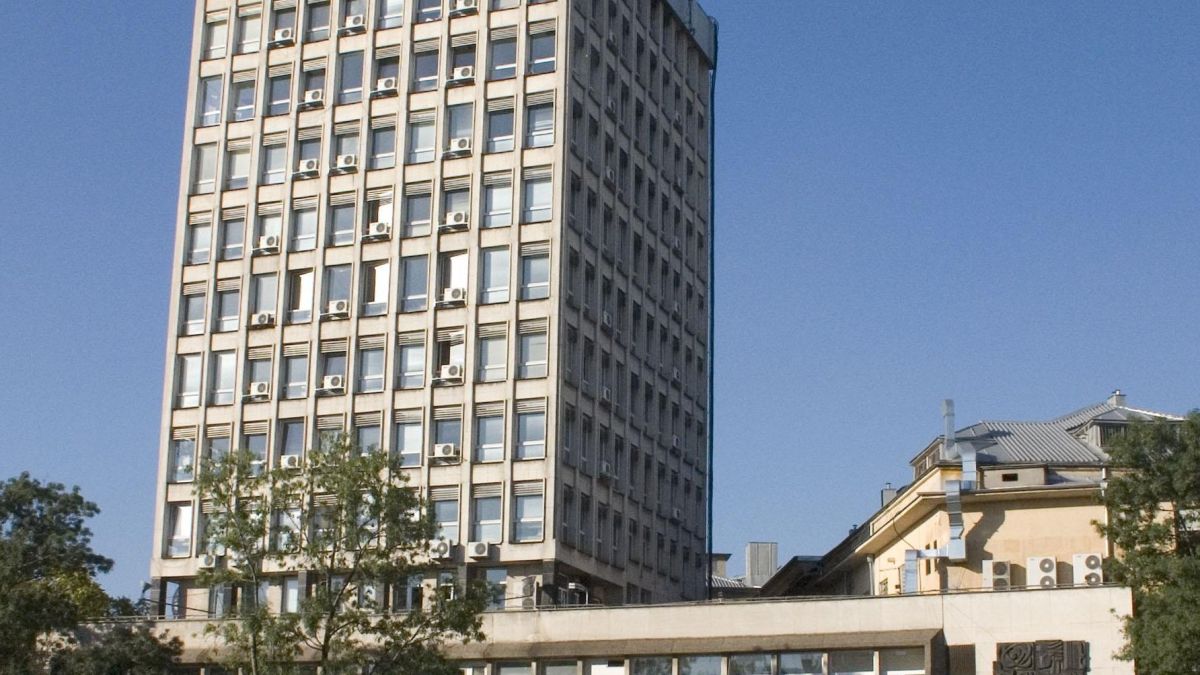 Парите за тв филми раздавани орташки