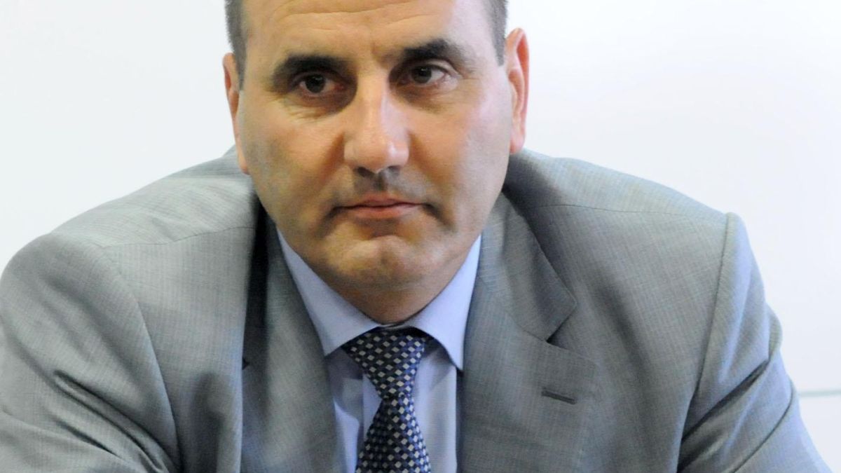 ГЕРБ регистрира кандидатите си за президентска двойка