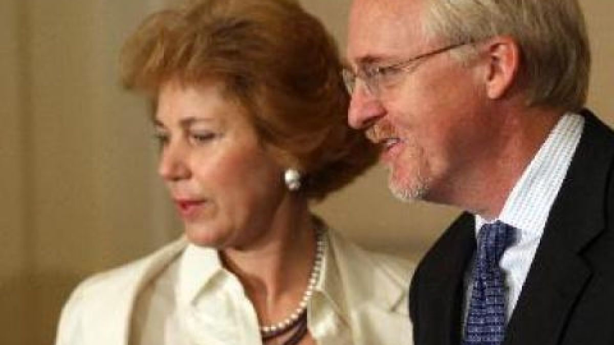 Wikileaks: Поптодорова снасяла на САЩ
