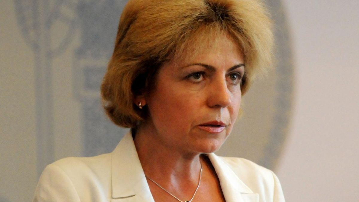 Фандъкова: Все още живея със свекърва си 