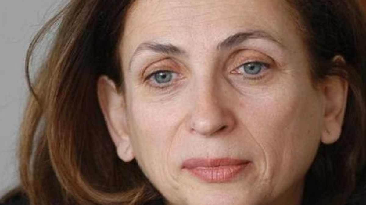 Поля Станчева изневери на ГЕРБ с партията на Яне