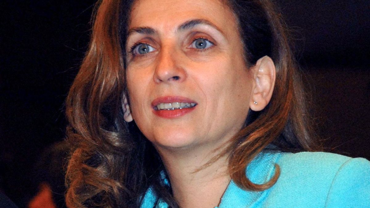 Поля Станчева поискала 80 хиляди от Марчело Доковски