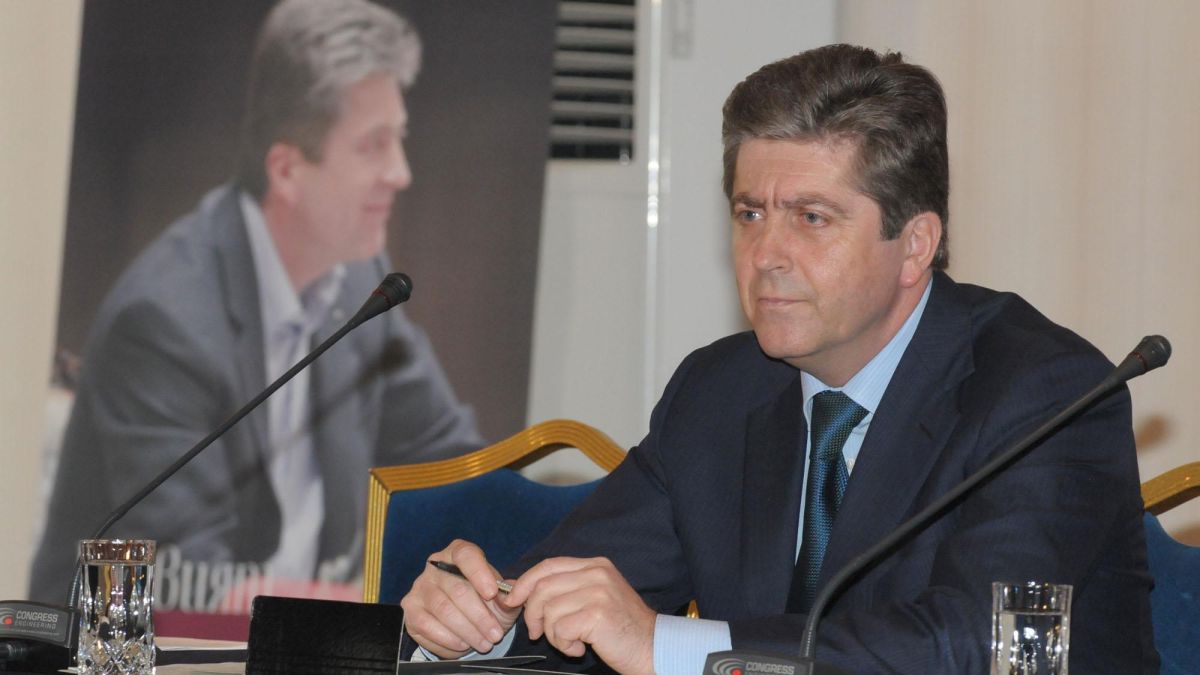Първанов пак каза колко са важни президентските дебати 