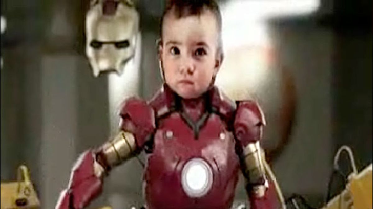 „Iron Baby” е тоталният хит в интернет (ВИДЕО)