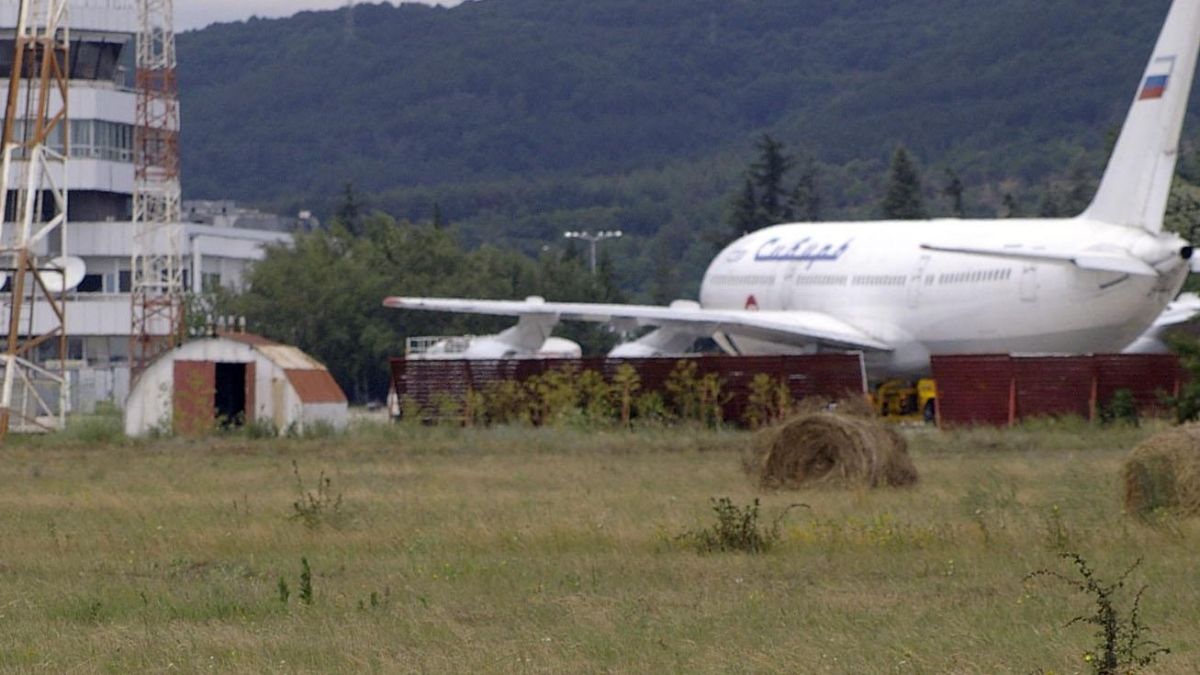 Ремонт затвори летище Варна 