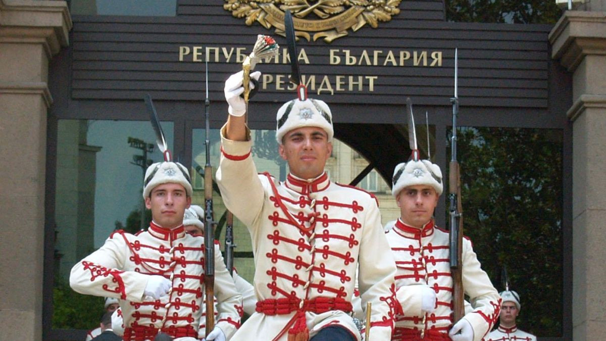 Калфин: Президентът да насрочва референдуми!