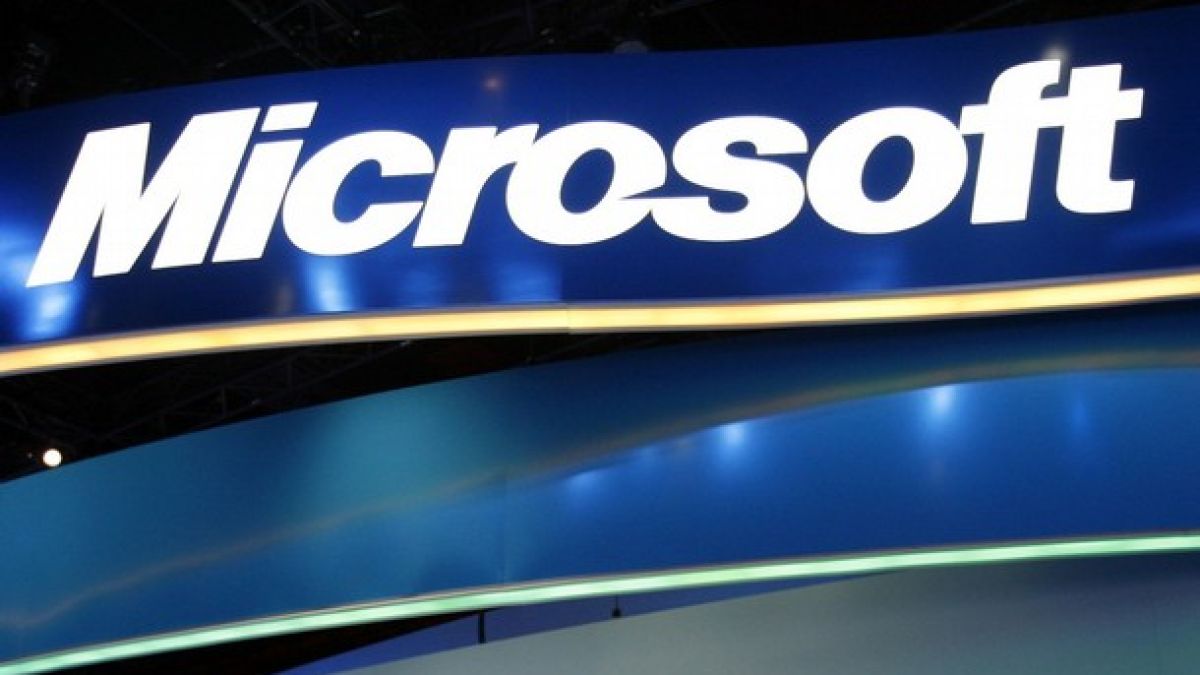 Microsoft на път да погълне AOL