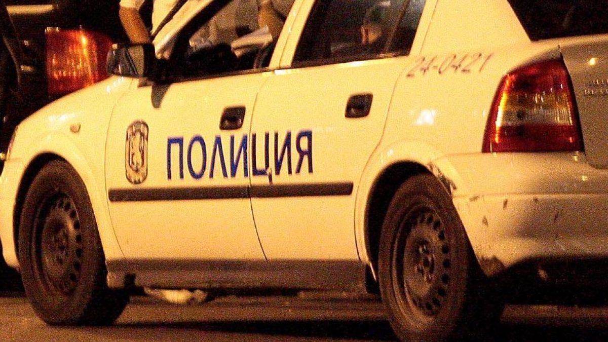 19-годишен блудствал с баба