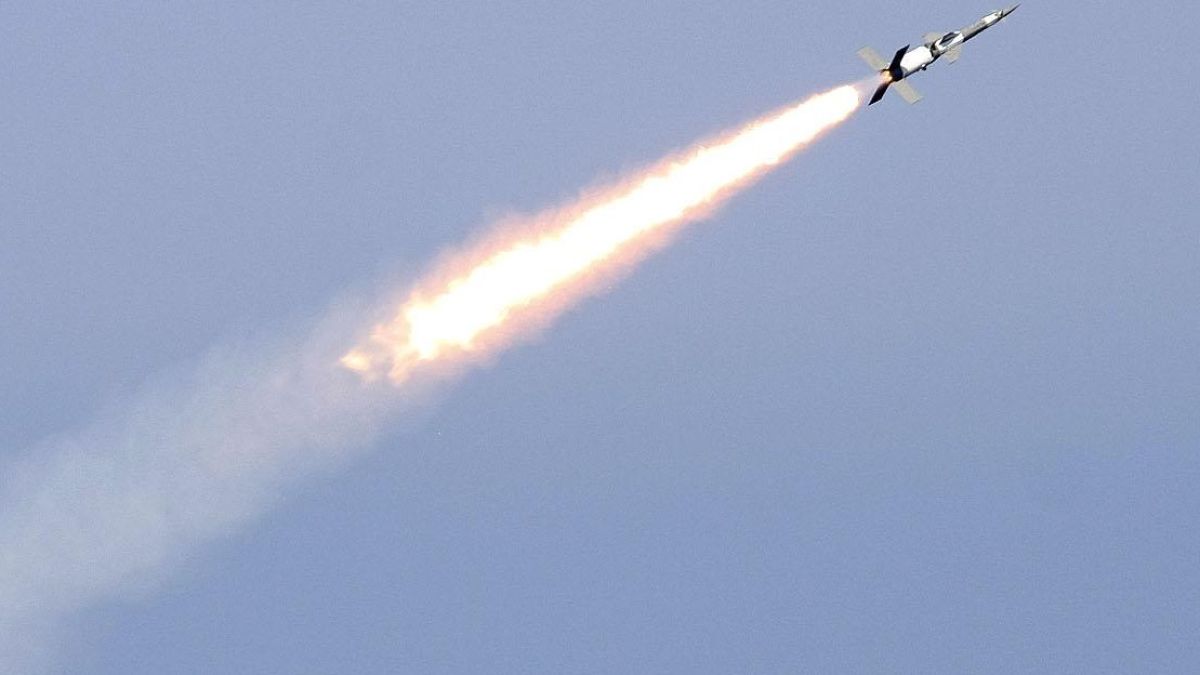 Ливан и Израел си разменят ракетни атаки
