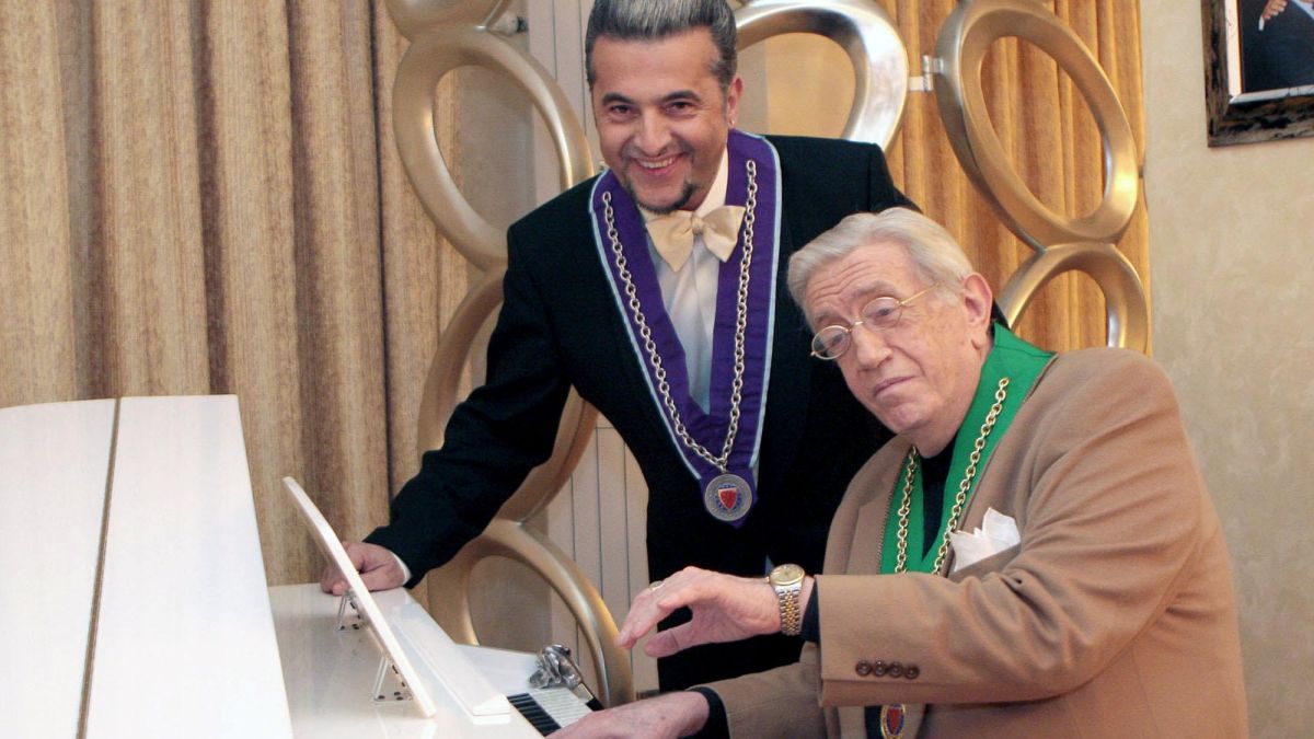 Кой е Августин Пейчинов