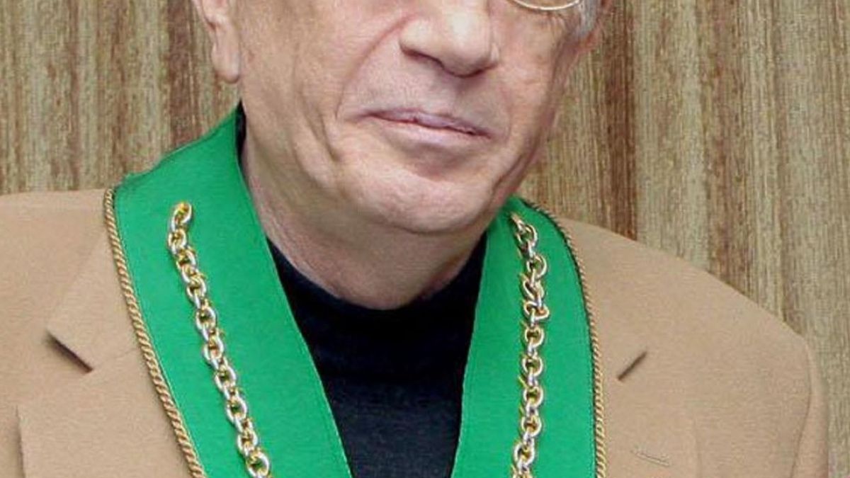 Погребали Пейчинов без смъртен акт?
