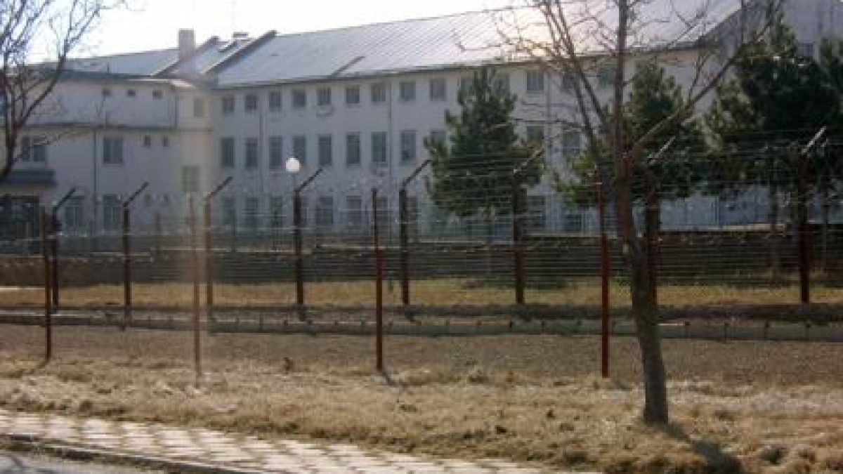 Измамница получи 3,5 г. затвор 