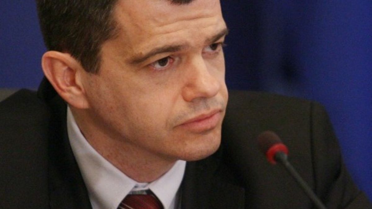 ДАНС подхваща пироманите 