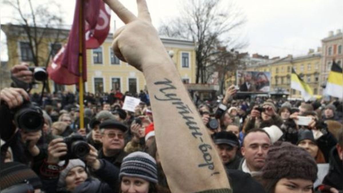 10 загинаха при протести в Казахстан