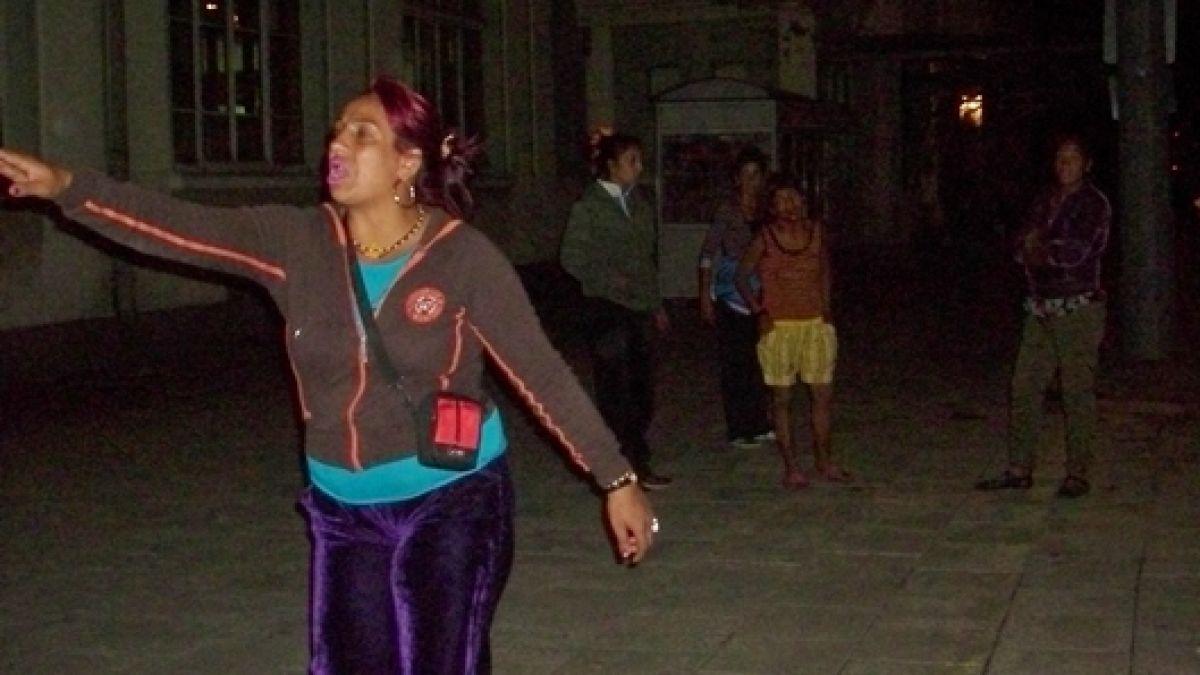 Цигани нападнаха Общината в Средец