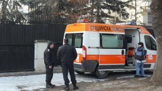 Сигнал до БЛИЦ: Жесток инцидент край трамвайна спирка в столицата