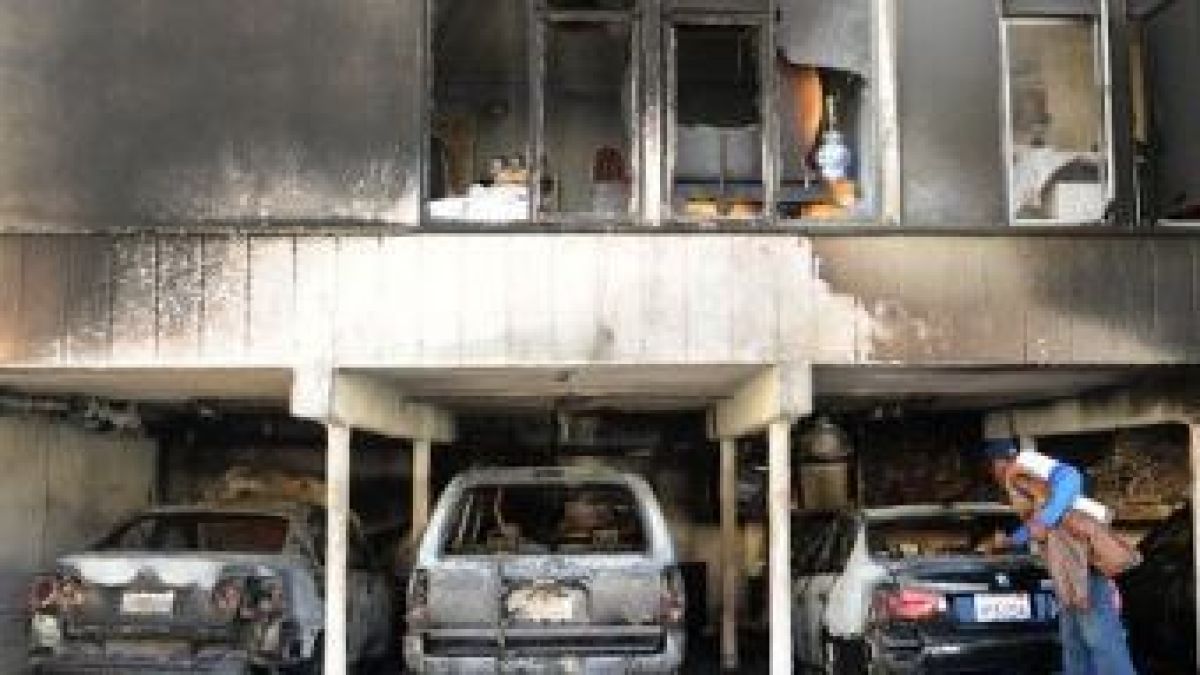 В Лос Анджелис арестуваха подпалвач на 53 коли

