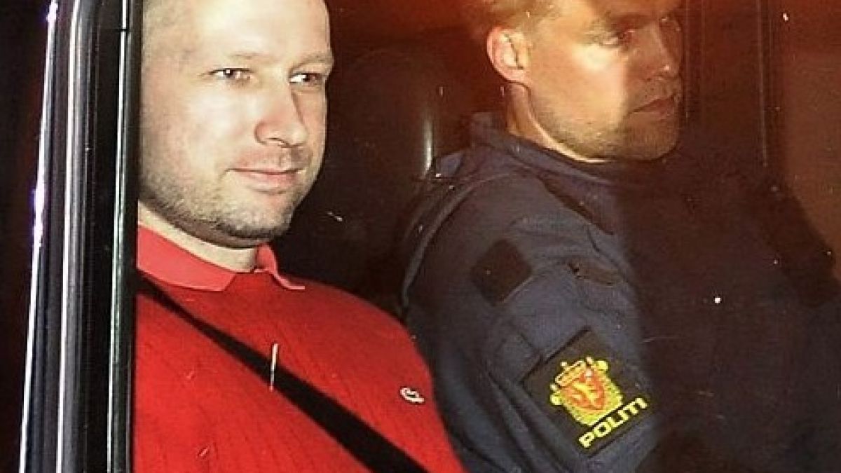 Брайвик се гаври с полицията 