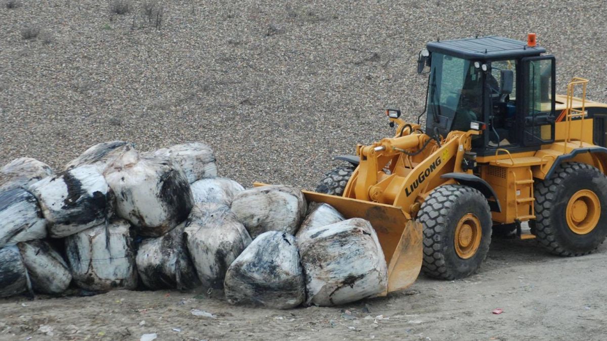 700 000 лева санкции за депото за отпадъци край Благоевград