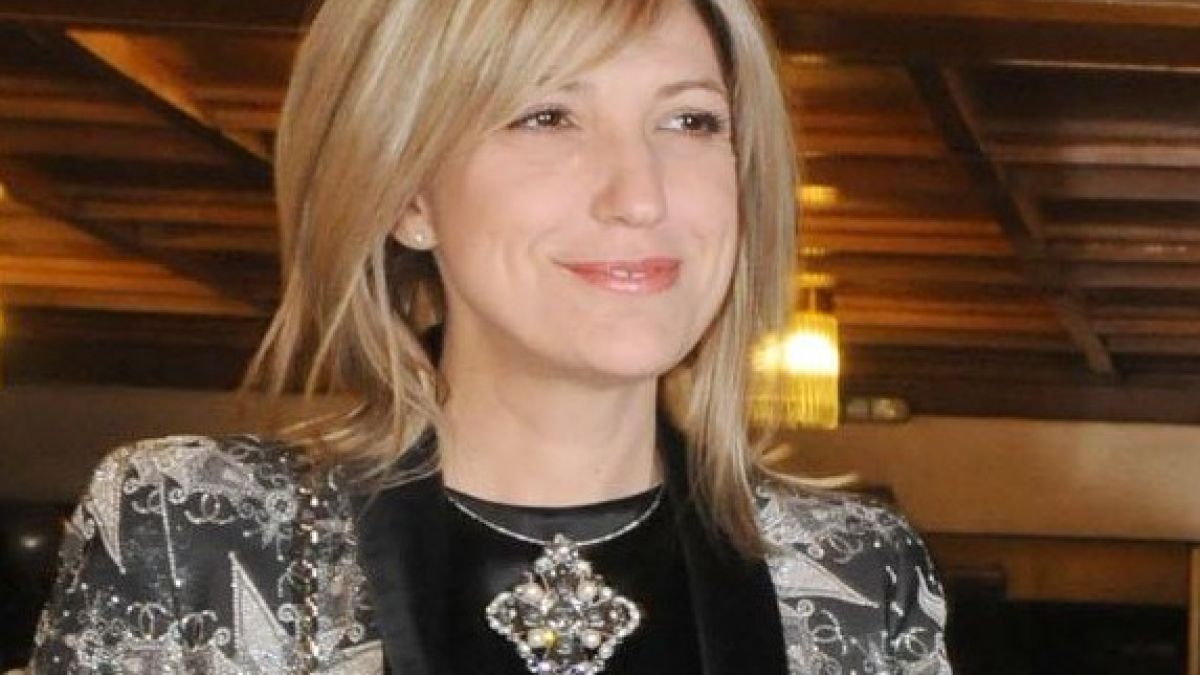 Капка Сидерова: От медиите научих за изневярата на Волен