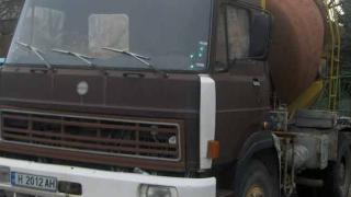 ﻿﻿﻿Отриха труп на шофьор в цистерна 