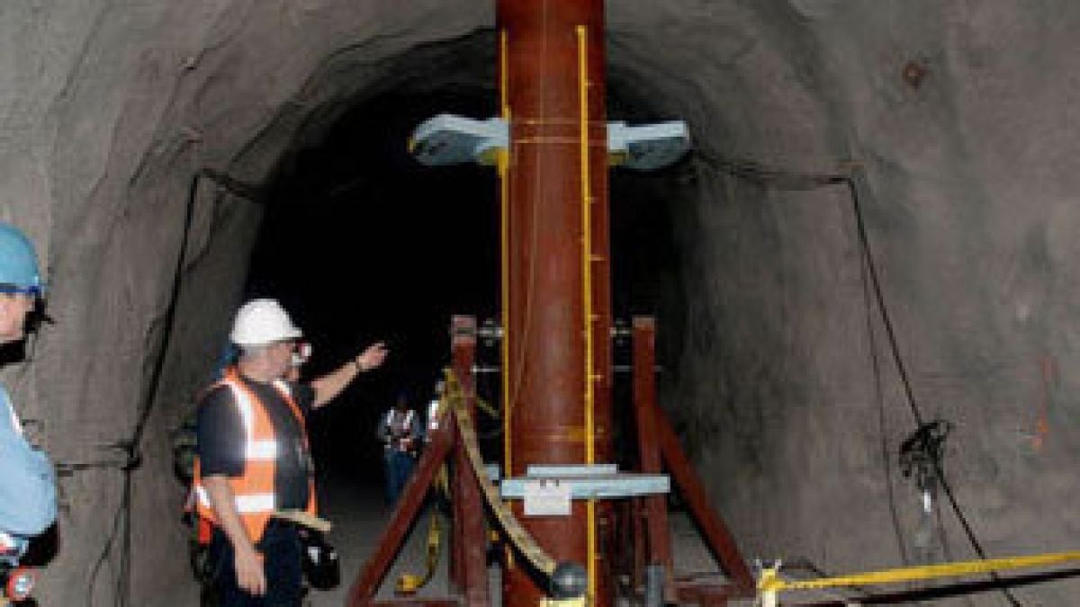 Най-мощната бомба на САЩ GBU-57 се оказва безсилна против иранските бункери