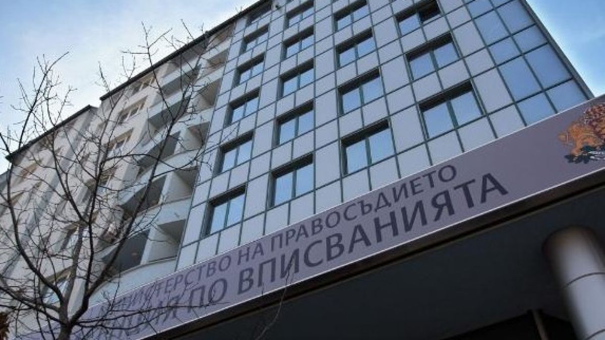 Половин милион фирми изчезват