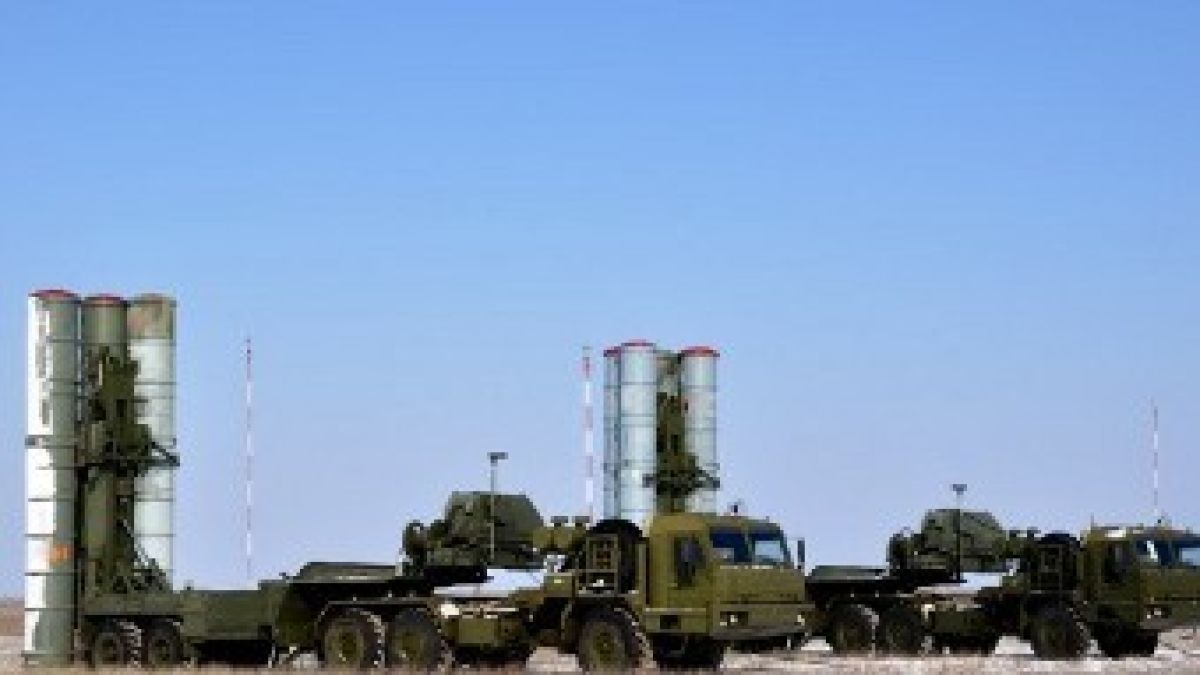 Русия ще строи нови три военни завода за 100 милиарда долара