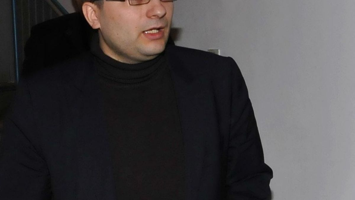 СДС скочи срещу АСТА